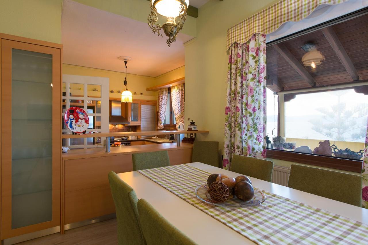 Beachfront Family Villa Katerina With Private Pool, Playground, Bbq & Amazing Sea Views! Petres  Bagian luar foto